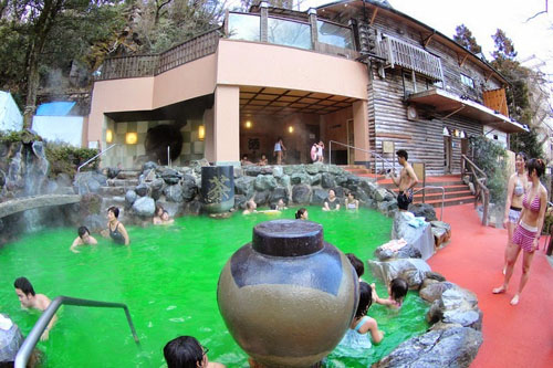 nghi duong nhat ban 1 - Những bồn tắm độc đáo tại Hakoke ở Nhật Bản
