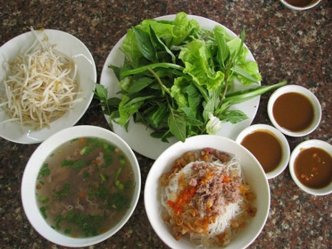 pho hai to 1 - Phở “hai tô” đặc sản vùng phố núi Gia Lai