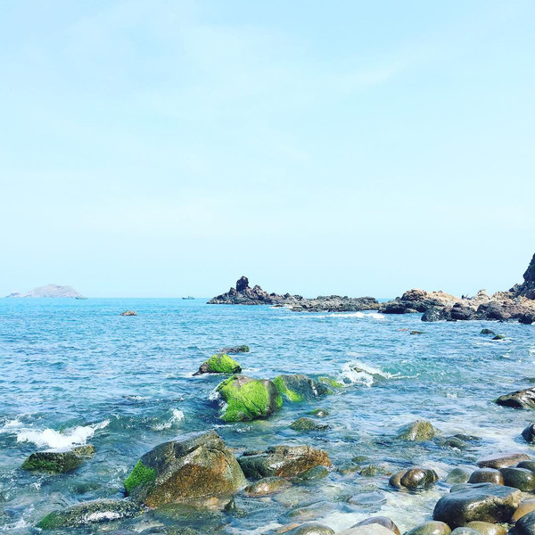 bai bie thuan quy 2 - Khám phá vẻ đẹp độc đáo của bãi biển Thuận Quý
