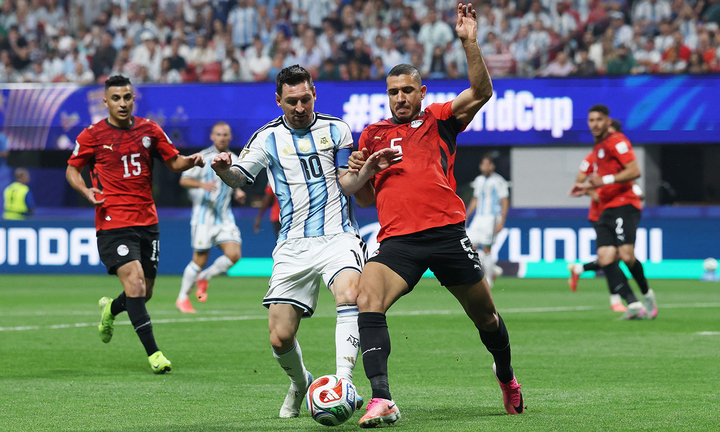 Thống kê đáng chú ý trận Argentina vs Thụy Sỹ: Messi lập thêm kỷ lục